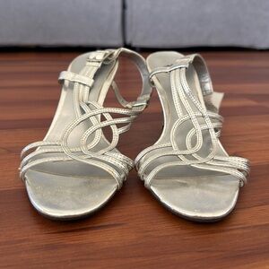 Fioni Night silver kitten heels | Size: 8